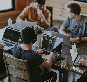 SaaS & Startups - Teqnovos